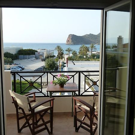 Mithos Apartments Agia Marina  Exterior photo