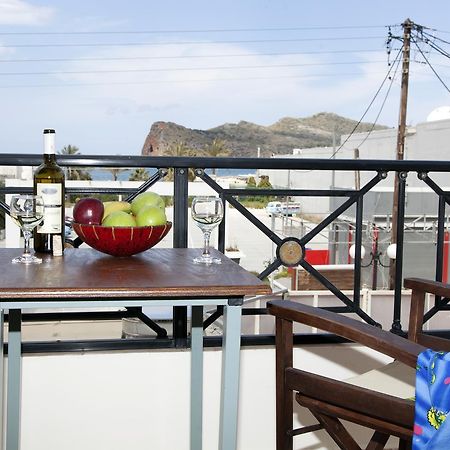 Mithos Apartments Agia Marina  Exterior photo