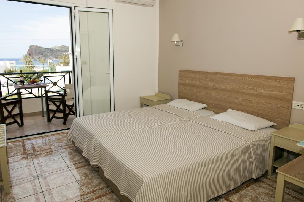 Mithos Apartments Agia Marina  Exterior photo